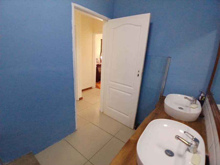 3 Bedroom Property for Sale in Kleinvlei Western Cape